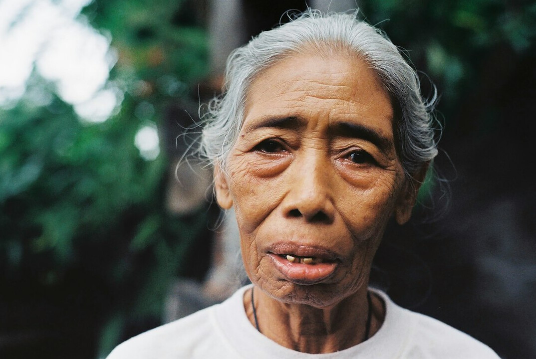 elderly woman telling story