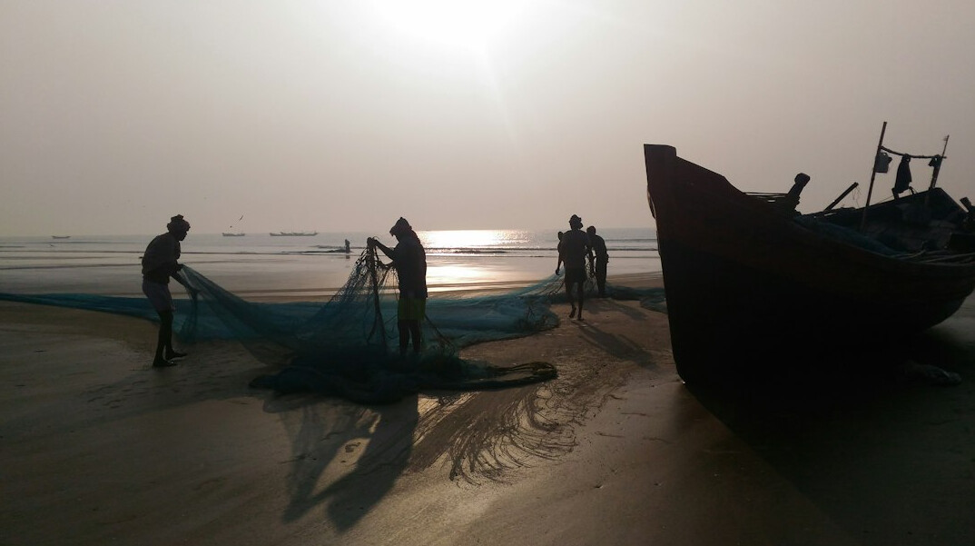 fisherman at sea daily work